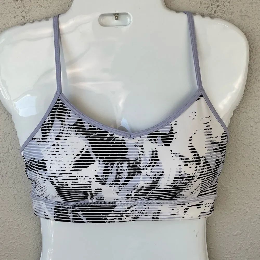 NWT DKNY Sports Bra Size XS